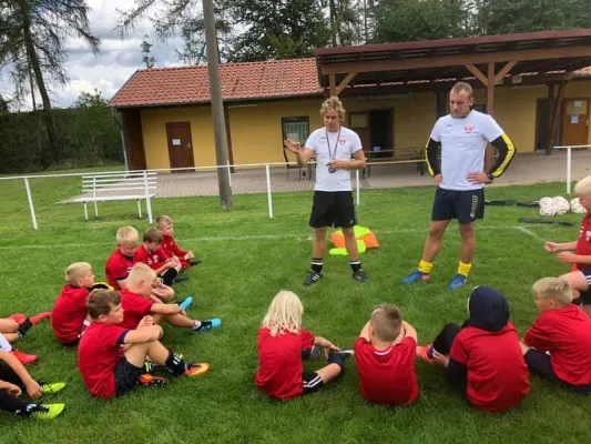 Trainingscamp E-Jugend mit der Akademie 