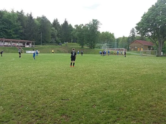 20.05.2017 FSV Reinhardsbrunn vs. SV 49 Eckardtshausen