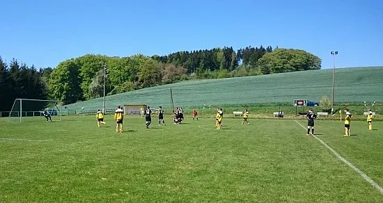 08.05.2016 SG Eckardtshausen vs. SpVgg Siebleben 06